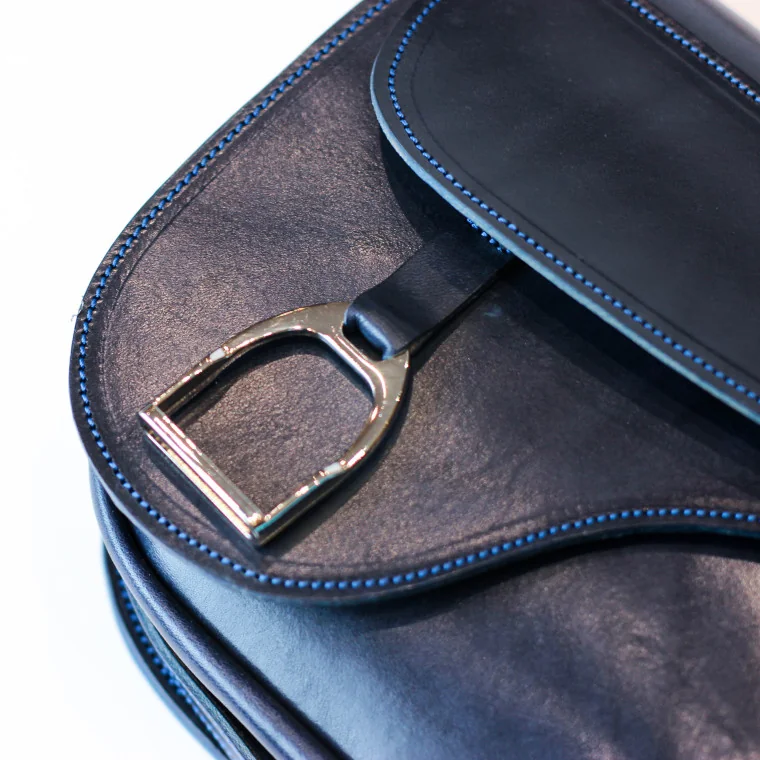 Bolso Montura Cuadrado Azul 2