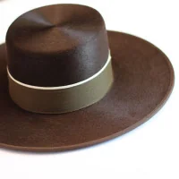 Sombrero Ala Ancha Superior Marrón