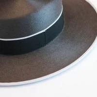 Sombrero Ala Ancha Superior Plomo