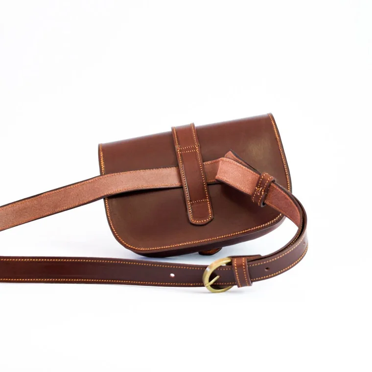 Bolso Riñonera Marrón Puente Picado 2