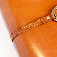 Bolso Estribo Avellana