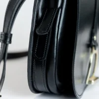 Bolso Estribo Negro