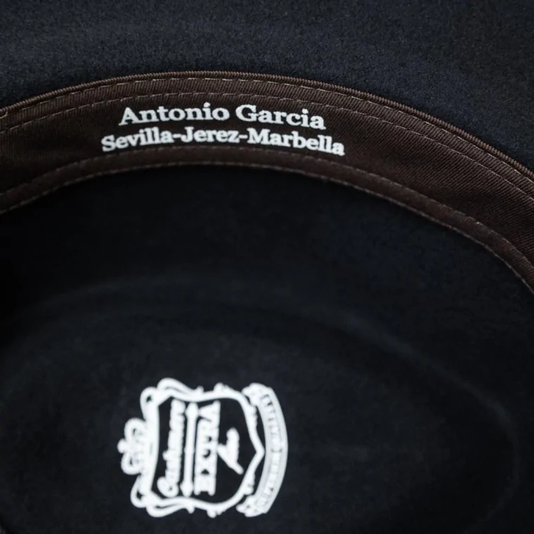 Sombrero Cashmere