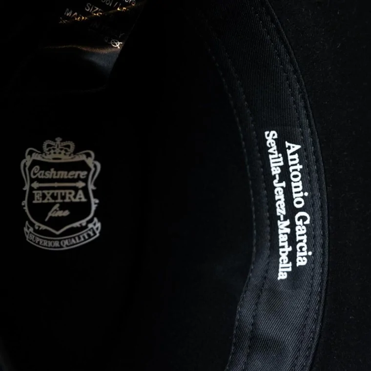 Sombrero Cashmere