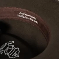 Sombrero Mascota Casual