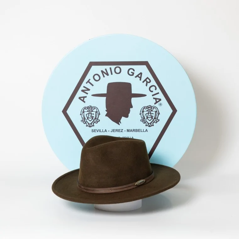 Sombrero Mascota Casual