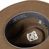 Sombrero Mascota Casual