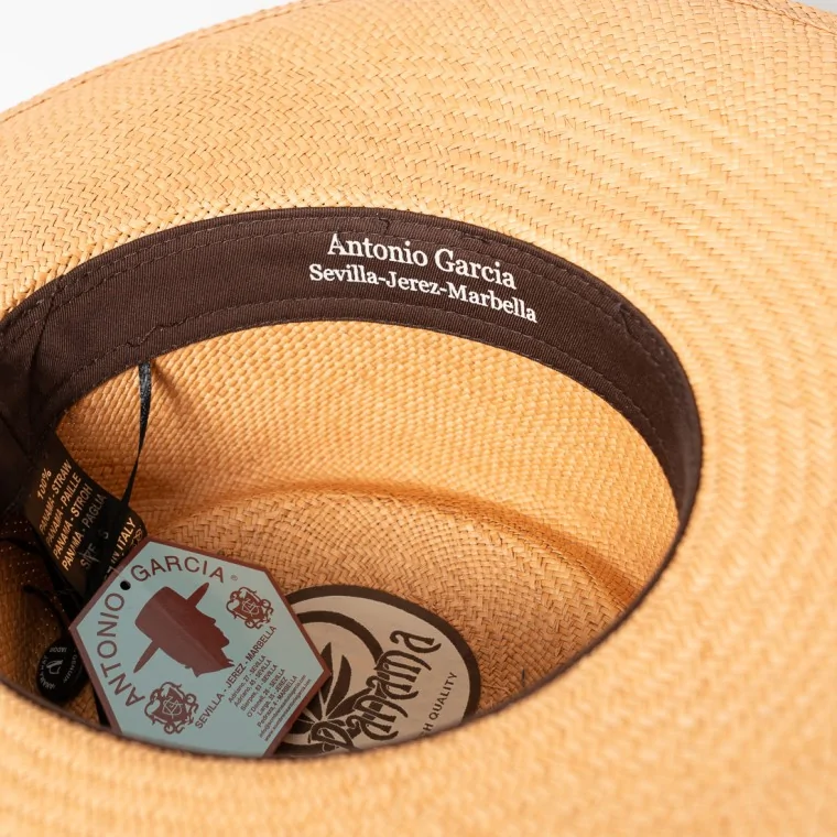 Sombrero Panamá Golf