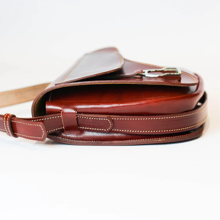 Bolso Montura Cuadrado Cereza 2
