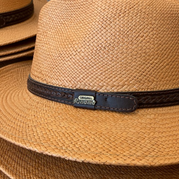 Sombrero Panamá auténtico: cómo reconocer un original 