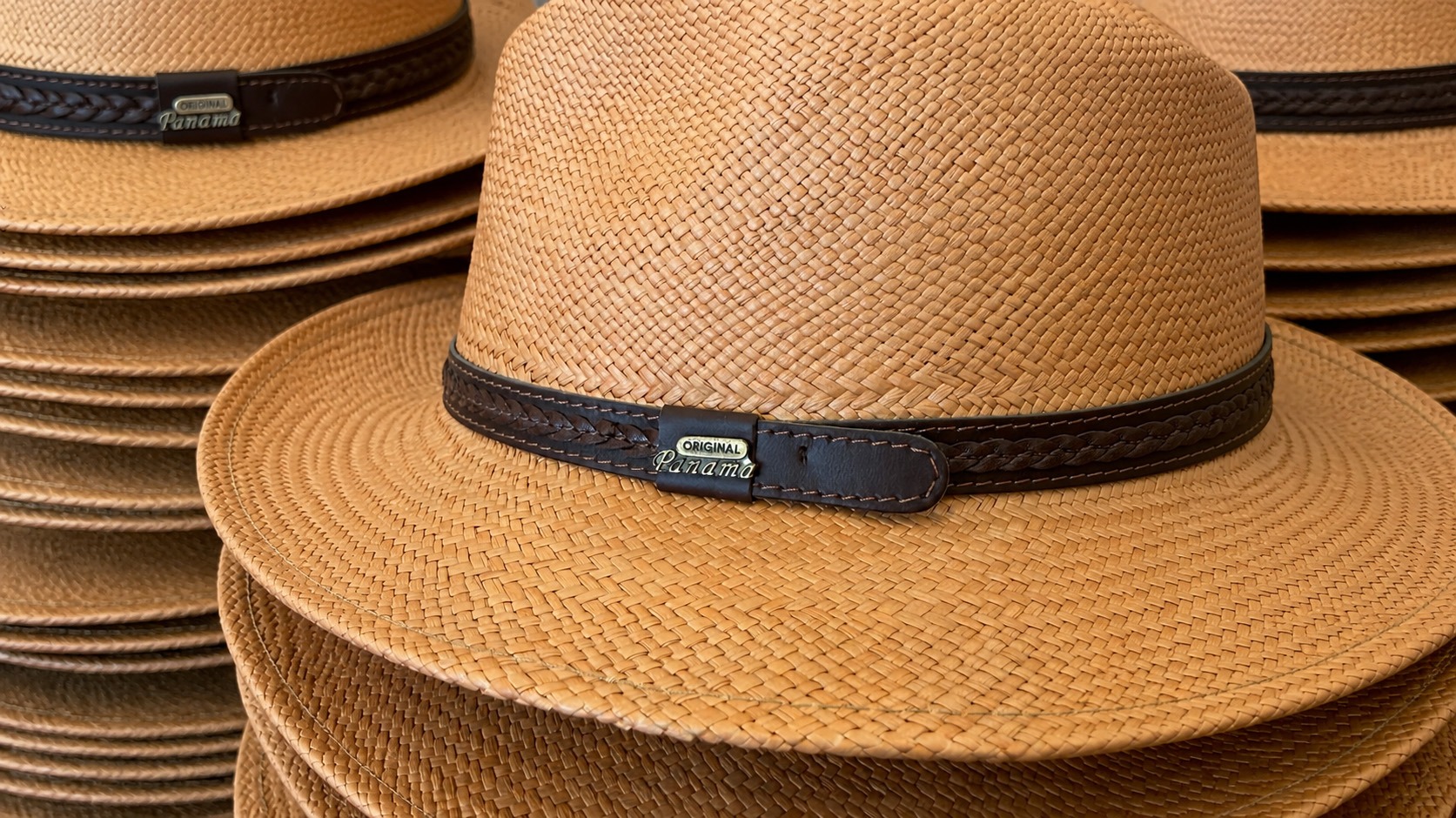 Sombrero Panamá auténtico: cómo reconocer un original 